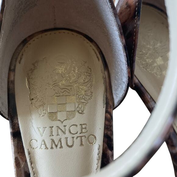 VINCE CAMUTO Ankle Strap Patent Leather Heels Leopard Print Size 7.5 Open Toe - Picture 11 of 13